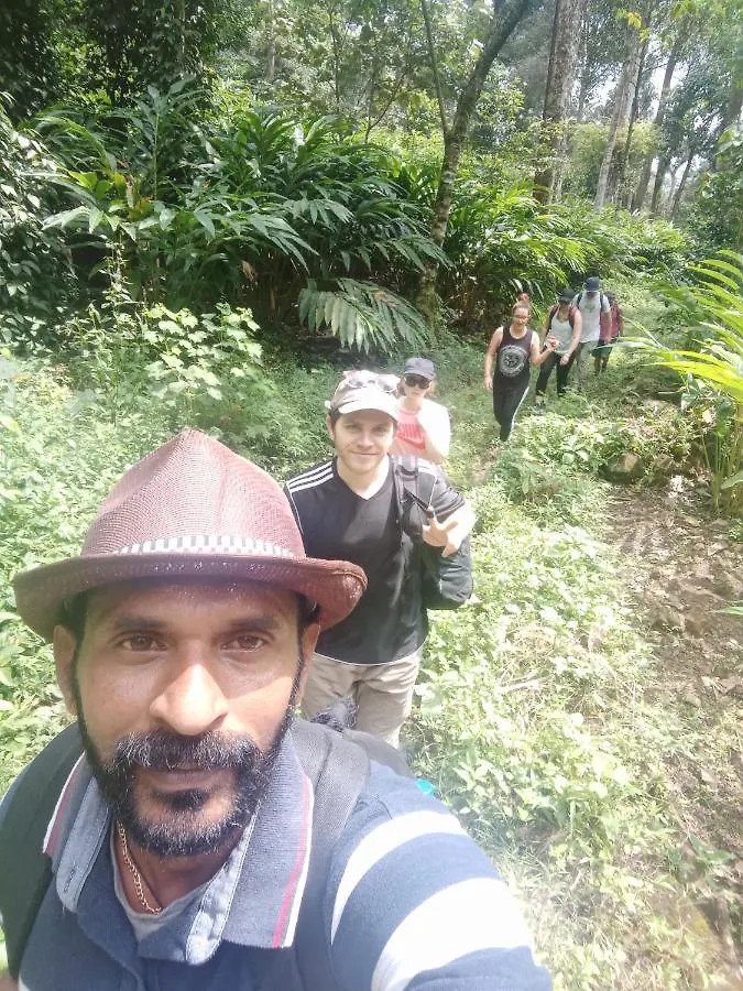 The Wayside Cottage Munnar Farmház